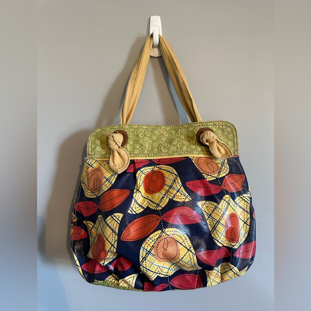 Adorable Fossil Purse